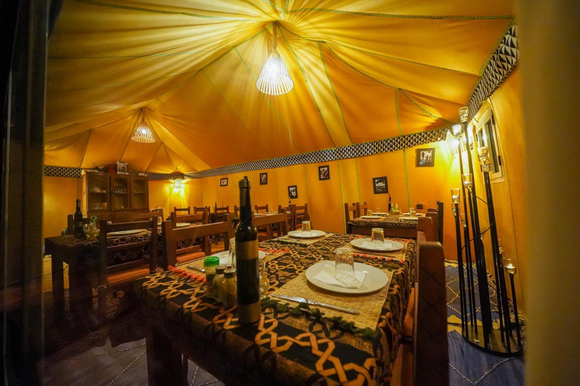 Horaz Merzouga Camp เมอร์ซูกา ภายนอก รูปภาพ