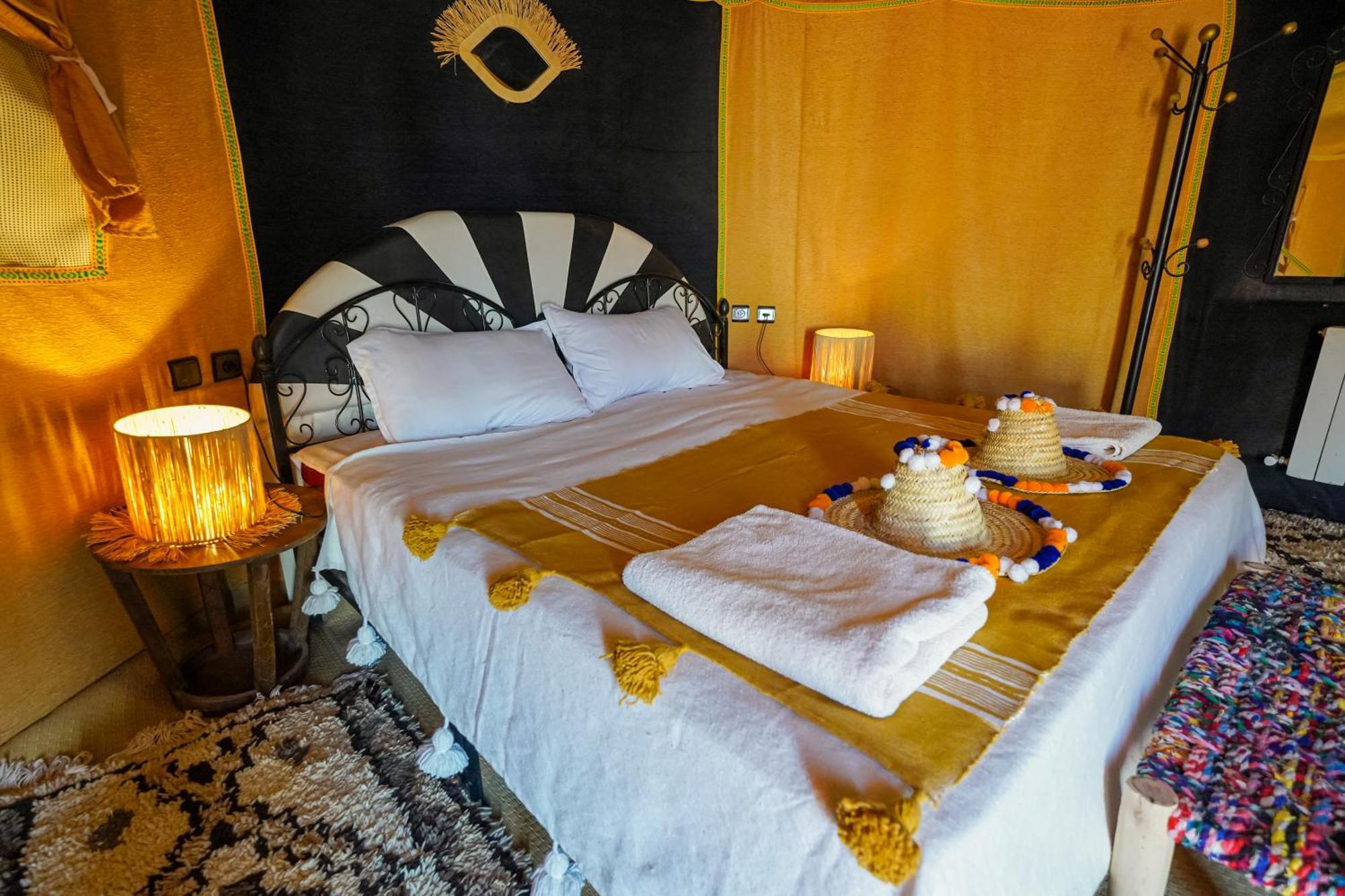 Horaz Merzouga Camp เมอร์ซูกา ภายนอก รูปภาพ