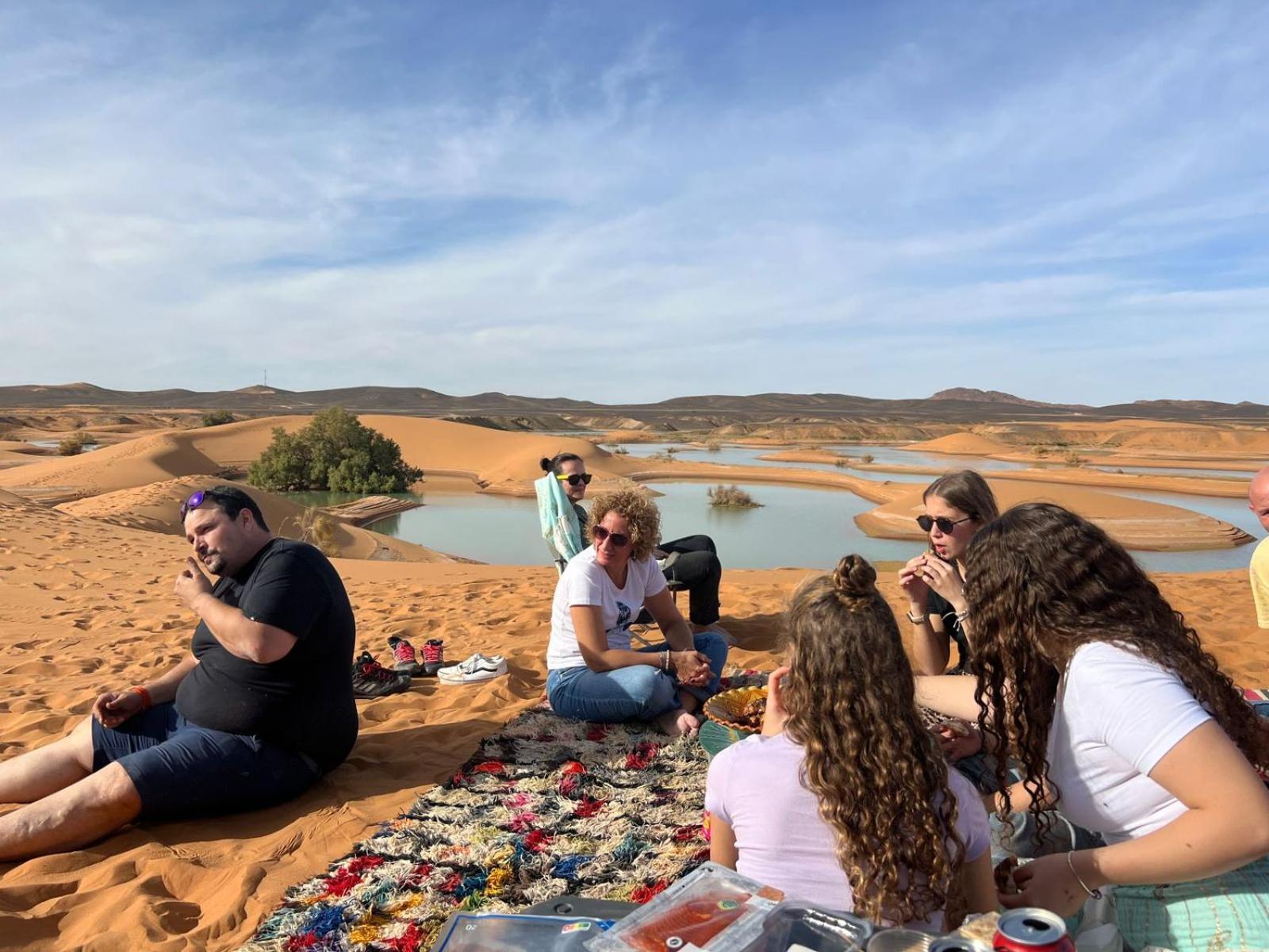 Horaz Merzouga Camp เมอร์ซูกา ภายนอก รูปภาพ